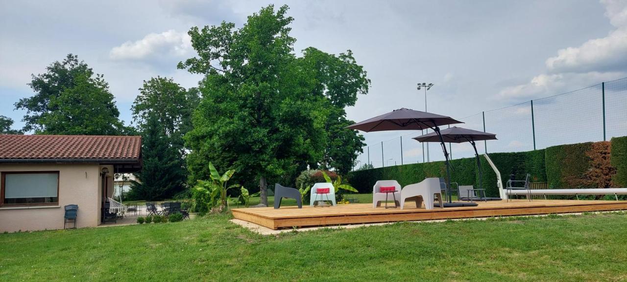 Etesia Ξενοδοχείο Feurs Εξωτερικό φωτογραφία